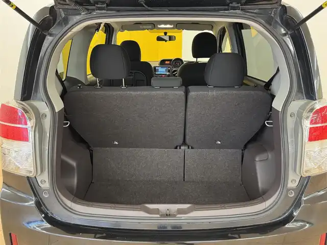 トヨタ スペイド F 群馬県 2013(平25)年 8.5万km ブラックマイカ 純正8インチナビ/・フルセグTV/・BT/SD/HDMI/・FM/AM/バックカメラ/ETC/片側パワースライドドア/ステアリングスイッチ/スマートキー/プッシュスタート/純正フロアマット/純正ドアバイザー/電動格納ウィンカーミラー/横滑り防止機能