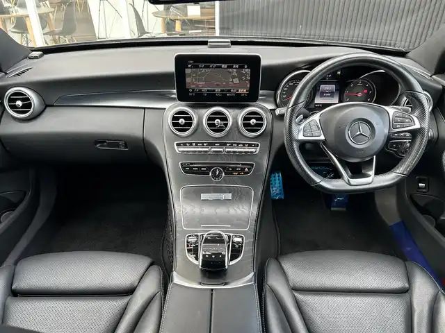 メルセデス・ベンツ Ｃ２２０ｄ ローレウスエディション 福岡県 2018(平30)年 5.2万km シトリーネブラウン レーダーセーフティパッケージ/アダプティブクルーズコントロール/ブラインドスポットモニター/レーンキープアシスト/ドラレコ一体型デジタルインナーミラー/純正ナビ/フルセグTV/バックカメラ　/Bluetooth/LEDライト/オートライト　/エアサスペンション　/純正１８インチアルミホイール　/ETC2.0