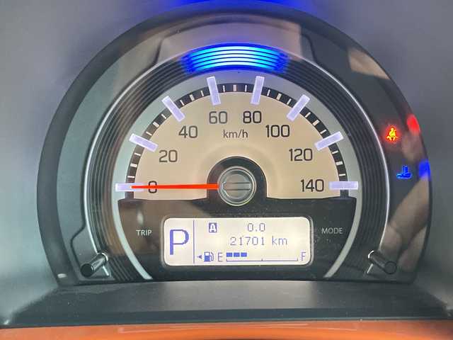 スズキ ハスラー G 神奈川県 2015(平27)年 2.2万km パッションオレンジマイカ/スペリアホワイト ワンオーナー/社外ナビ、フルセグTV/バックカメラ/衝突軽減ブレーキ/ETC/シートヒーター/アイドリングストップ/スマートキー×2/保証書、取説