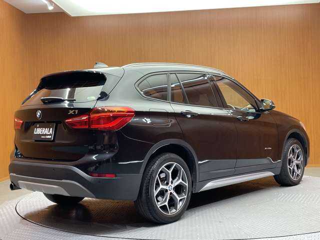 BMW F48X1 Xdrive18d◎Mスポーツ◎OP多数◎液晶メーター◎電動シート