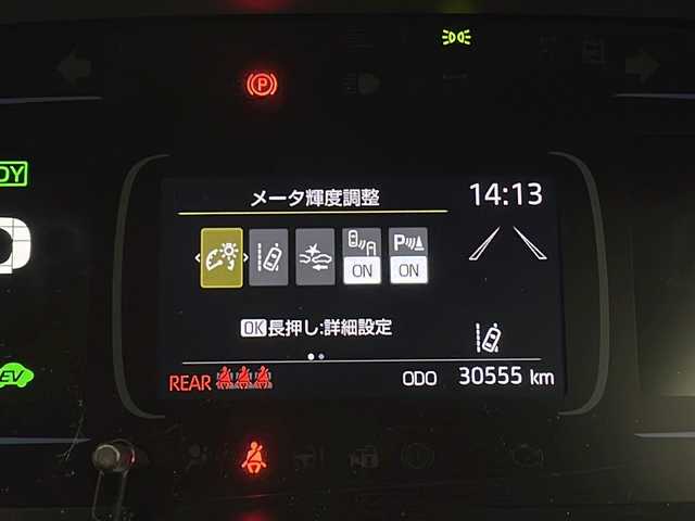 トヨタ アクア G 長野県 2021(令3)年 3.1万km プラチナホワイトパールマイカ 4WD/純正メモリナビ＆USB＆BT/トヨタセーフティセンス/アダプティブクルーズコントロール/レーントレーシング/プリクラッシュセーフティ/ブラインドスポットモニター/クリアランスソナー/リアクロストラフィックアラート/パーキングサポートブレーキ/ロードサインアシスト/オートマチックハイビーム/先行車発進告知/ステアリングスイッチ/全方位カメラ/ビルトインETC/LEDヘッドライト/オートライト/電動格納ミラー/ウィンカーミラー/ドアミラーヒーター/純正ホイールキャップ装着/純正フロアマット/プッシュスタート/スマートキー