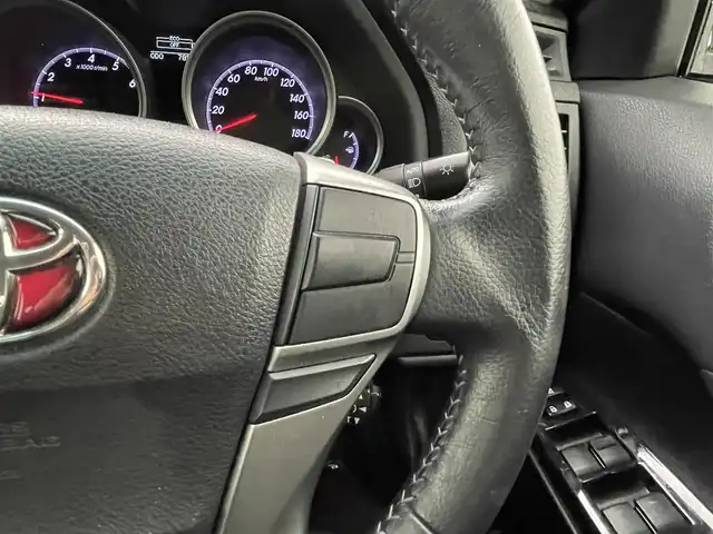 トヨタ マークＸ 250G Sパッケージ 熊本県 2013(平25)年 7.9万km ホワイトパールクリスタルシャイン 禁煙車　/純正ナビ（ＣＤ・ＤＶＤ・フルセグ・ＢＴ・ＳＤ）/バックカメラ　/ビルトインＥＴＣ　/クルーズコントロール　/運転席パワーシート/パドルシフト/純正フロアマット/純正１８インチAW/オートライト　/スマートキー　/プッシュスタート　/スペアキー１本