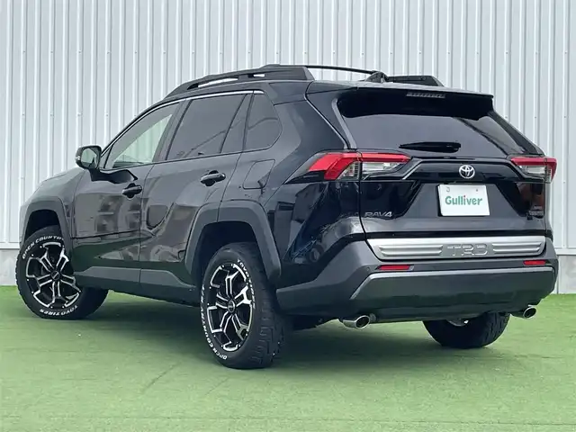 トヨタ ＲＡＶ４ アドベンチャー オフロードPKG 香川県 2021(令3)年 4.3万km 黒 登録時走行距離；42656km/純正ナビ/TRDエアロ/全方位カメラ/ドライブレコーダー/ETC/衝突被害軽減システム/レーンキープアシスト/クルーズコントロール/クリアランスソナー/LEDヘッドライト/純正フロアマット/純正AW18インチ/ルーフレール/スマートキー