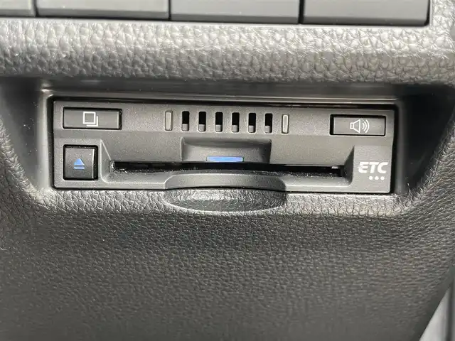 トヨタ ＲＡＶ４ アドベンチャー オフロードPKG 香川県 2021(令3)年 4.3万km 黒 登録時走行距離；42656km/純正ナビ/TRDエアロ/全方位カメラ/ドライブレコーダー/ETC/衝突被害軽減システム/レーンキープアシスト/クルーズコントロール/クリアランスソナー/LEDヘッドライト/純正フロアマット/純正AW18インチ/ルーフレール/スマートキー