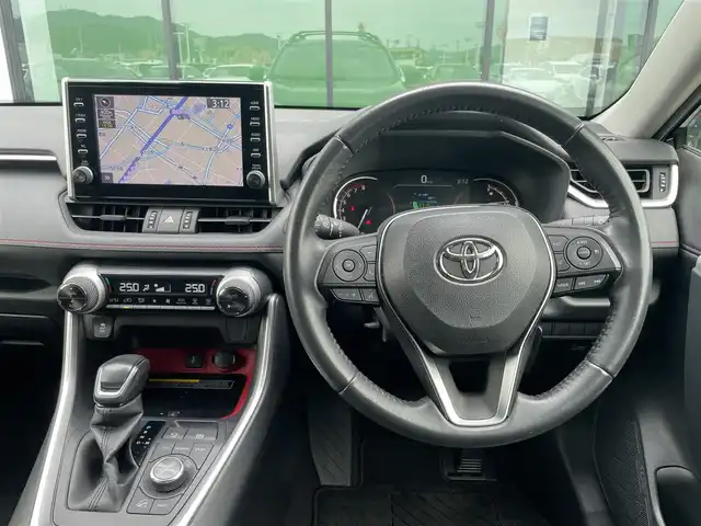 トヨタ ＲＡＶ４ アドベンチャー オフロードPKG 香川県 2021(令3)年 4.3万km 黒 登録時走行距離；42656km/純正ナビ/TRDエアロ/全方位カメラ/ドライブレコーダー/ETC/衝突被害軽減システム/レーンキープアシスト/クルーズコントロール/クリアランスソナー/LEDヘッドライト/純正フロアマット/純正AW18インチ/ルーフレール/スマートキー
