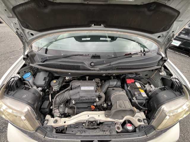 ホンダ Ｎ ＢＯＸ G ターボ Lパッケージ 茨城県 2015(平27)年 4.5万km プレミアムホワイトパールⅡ 社外ナビ　/-BT/TV/クルーズコントロール　/バックカメラ　/両側パワースライドドア　/ＥＴＣ　/プッシュスタート　/オートライト　/横滑り防止装置　/盗難防止装置　/衝突軽減システム　/エアバックＷ＋サイド　/純正フロアマット/純正アルミホイール