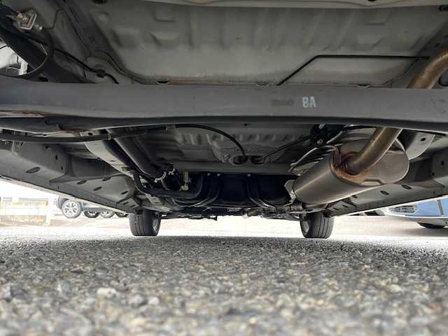 ホンダ Ｎ ＢＯＸ G ターボ Lパッケージ 茨城県 2015(平27)年 4.5万km プレミアムホワイトパールⅡ 社外ナビ　/-BT/TV/クルーズコントロール　/バックカメラ　/両側パワースライドドア　/ＥＴＣ　/プッシュスタート　/オートライト　/横滑り防止装置　/盗難防止装置　/衝突軽減システム　/エアバックＷ＋サイド　/純正フロアマット/純正アルミホイール