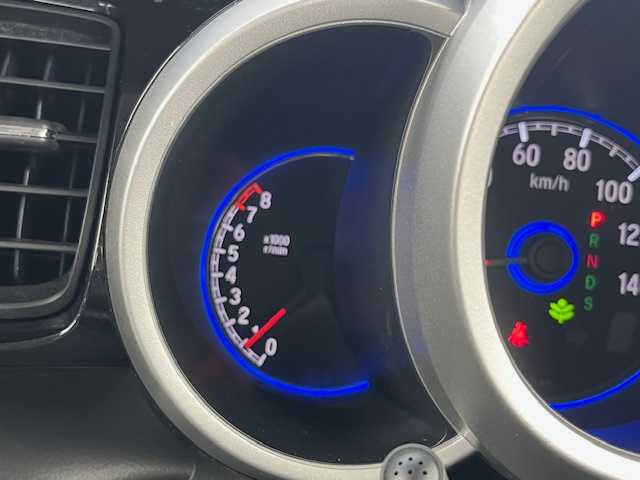 ホンダ Ｎ ＢＯＸ G ターボ Lパッケージ 茨城県 2015(平27)年 4.5万km プレミアムホワイトパールⅡ 社外ナビ　/-BT/TV/クルーズコントロール　/バックカメラ　/両側パワースライドドア　/ＥＴＣ　/プッシュスタート　/オートライト　/横滑り防止装置　/盗難防止装置　/衝突軽減システム　/エアバックＷ＋サイド　/純正フロアマット/純正アルミホイール