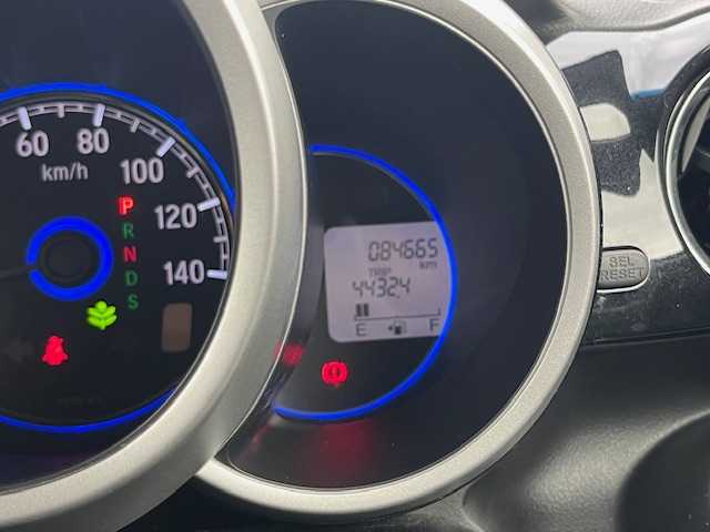 ホンダ Ｎ ＢＯＸ G ターボ Lパッケージ 茨城県 2015(平27)年 4.5万km プレミアムホワイトパールⅡ 社外ナビ　/-BT/TV/クルーズコントロール　/バックカメラ　/両側パワースライドドア　/ＥＴＣ　/プッシュスタート　/オートライト　/横滑り防止装置　/盗難防止装置　/衝突軽減システム　/エアバックＷ＋サイド　/純正フロアマット/純正アルミホイール