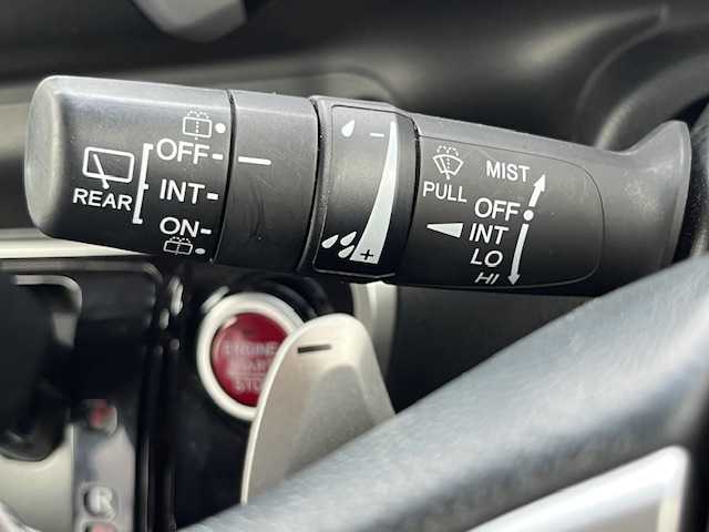 ホンダ Ｎ ＢＯＸ G ターボ Lパッケージ 茨城県 2015(平27)年 4.5万km プレミアムホワイトパールⅡ 社外ナビ　/-BT/TV/クルーズコントロール　/バックカメラ　/両側パワースライドドア　/ＥＴＣ　/プッシュスタート　/オートライト　/横滑り防止装置　/盗難防止装置　/衝突軽減システム　/エアバックＷ＋サイド　/純正フロアマット/純正アルミホイール
