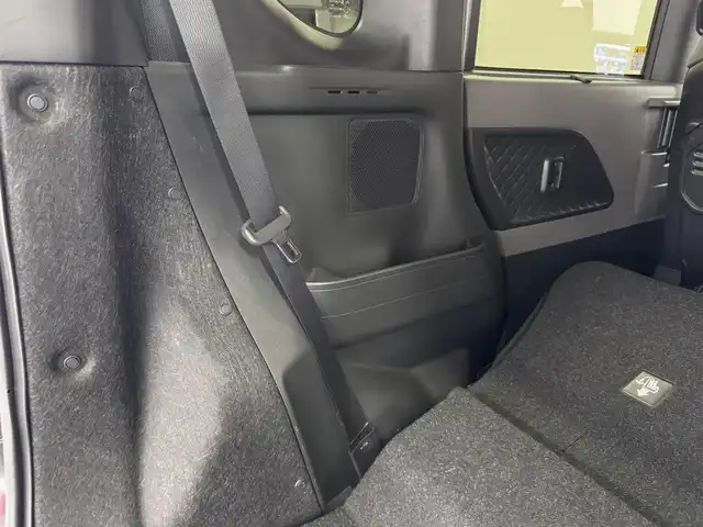 ダイハツ タント カスタム RS 三重県 2019(令1)年 4.1万km パールブラック ガソリン・ターボ/FF/インパネCVT/純正 9インチナビ NSZN-Y69DS/（CD/DVD/FM/AM/TV/MEMORY MUSIC/SD/Bluetooth/USB/HDMI/ドラレコ）/バックカメラ/両側パワースライドドア/ドライブレコーダー 前方/ETC/スマートアシスト3/・衝突回避支援ブレーキ機能（対車両・対歩行者）/・衝突警報機能（対車両・対歩行者）/・ブレーキ制御付誤発進抑制機能（前方・後方）/・レーダークルコン/・レーンキープコントロール（LKC）ステアリングアシスト/・車線逸脱抑制制御機能/・車線逸脱警報機能/・コーナーセンサー（フロント2個／リヤ2個）/・標識認識機能（進入禁止）/・先行車発進お知らせ/装備/・ハーフレザーシート/・シートヒーター（D/N）/・オートエアコン/・オートライト/・オートハイビーム/・LED ヘッドランプ＋サイドビューランプ＋フロントフォグランプ/・運転席ロングスライド機能/・ステアリングスイッチ/・充電用USBジャック（タイプA・運転席側）/・プッシュスタート/・純正15inAW/・スマートキーx2/・保/取/ナビ取/など