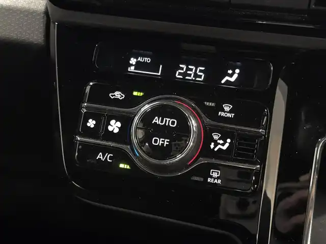 ダイハツ タント カスタム RS 三重県 2019(令1)年 4.1万km パールブラック ガソリン・ターボ/FF/インパネCVT/純正 9インチナビ NSZN-Y69DS/（CD/DVD/FM/AM/TV/MEMORY MUSIC/SD/Bluetooth/USB/HDMI/ドラレコ）/バックカメラ/両側パワースライドドア/ドライブレコーダー 前方/ETC/スマートアシスト3/・衝突回避支援ブレーキ機能（対車両・対歩行者）/・衝突警報機能（対車両・対歩行者）/・ブレーキ制御付誤発進抑制機能（前方・後方）/・レーダークルコン/・レーンキープコントロール（LKC）ステアリングアシスト/・車線逸脱抑制制御機能/・車線逸脱警報機能/・コーナーセンサー（フロント2個／リヤ2個）/・標識認識機能（進入禁止）/・先行車発進お知らせ/装備/・ハーフレザーシート/・シートヒーター（D/N）/・オートエアコン/・オートライト/・オートハイビーム/・LED ヘッドランプ＋サイドビューランプ＋フロントフォグランプ/・運転席ロングスライド機能/・ステアリングスイッチ/・充電用USBジャック（タイプA・運転席側）/・プッシュスタート/・純正15inAW/・スマートキーx2/・保/取/ナビ取/など