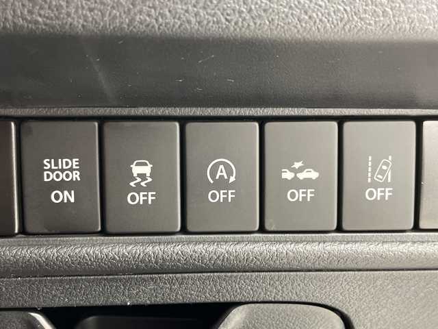 スズキ ソリオ バンディット HV MV 岐阜県 2017(平29)年 5.6万km プレミアムシルバーメタリック/ブラック2トーンルーフ 純正ナビ/　(AM/FM/CD/DVD/Bluetooth/フルセグTV)/全方位カメラ/衝突軽減ブレーキ/レーンキープアシスト/クルーズコントロール/両側パワースライドドア/LEDヘッドライト/革巻きステアリング/シートヒーター/ETC/純正アルミホイール/純正フロアマット/ドアバイザー