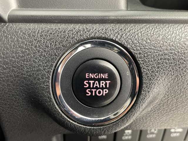 スズキ ソリオ バンディット HV MV 岐阜県 2017(平29)年 5.6万km プレミアムシルバーメタリック/ブラック2トーンルーフ 純正ナビ/　(AM/FM/CD/DVD/Bluetooth/フルセグTV)/全方位カメラ/衝突軽減ブレーキ/レーンキープアシスト/クルーズコントロール/両側パワースライドドア/LEDヘッドライト/革巻きステアリング/シートヒーター/ETC/純正アルミホイール/純正フロアマット/ドアバイザー