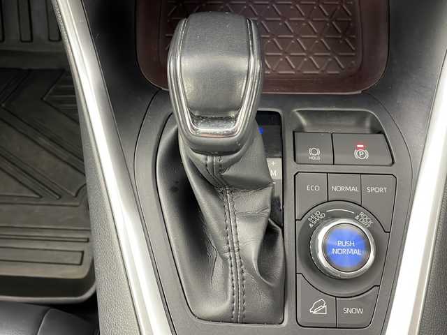 トヨタ ＲＡＶ４ G Zパッケージ 道央・札幌 2019(令1)年 7.5万km ホワイトパールクリスタルシャイン 4WD/トヨタセーフティセンス/MODELISTAエアロ/純正SDナビ/(AM/FM/CD/SD/フルセグ/Bluetooth)/バックモニター/前後ドライブレコーダー/デジタルインナーミラー/パワーバックドア/レーダークルーズコントロール/LEDオートライト/レザーシート/運転席パワーシート/前席シートヒーター/純正19インチアルミホイール/ルーフレール/スマートキー/ETC