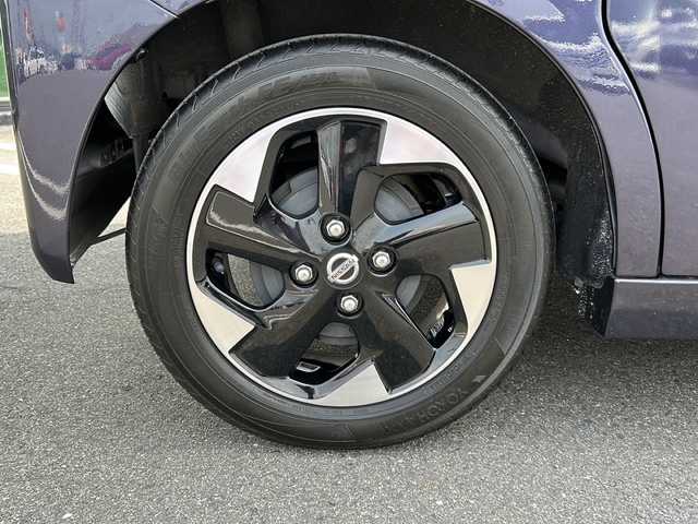 日産 ルークス HWS X プロパイロットED 岐阜県 2021(令3)年 1.5万km アメジストパープル 純正ＳＤナビ　/全周囲カメラ　/両側パワースライドドア/コーナーセンサー前後　/オートライト　/ドラレコ前後　/ＬＥＤヘッドライト　/プロパイロット　/スマートキー　/純正アルミホイール　/ＥＴＣ　/純正フロアマット　/ベンチシート/プッシュスタート/スペアキー1本/Blue tooth接続/CDチェンジャー/フルフラットシート/純正アルミホイール/ABS/盗難防止装置/エアバッグW