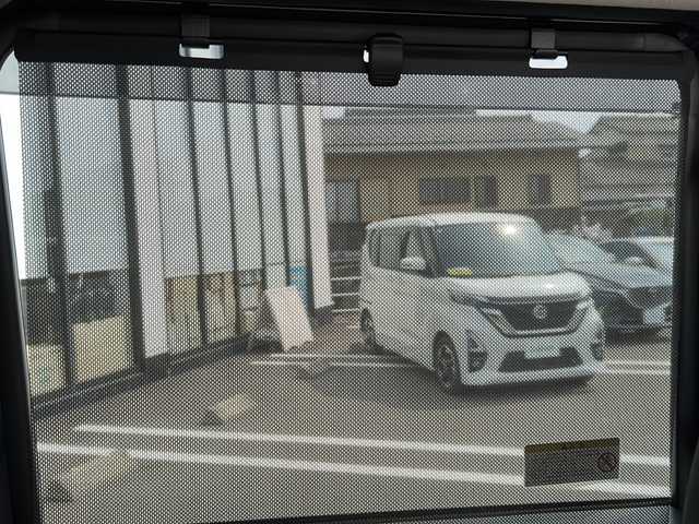 日産 ルークス HWS X プロパイロットED 岐阜県 2021(令3)年 1.5万km アメジストパープル 純正ＳＤナビ　/全周囲カメラ　/両側パワースライドドア/コーナーセンサー前後　/オートライト　/ドラレコ前後　/ＬＥＤヘッドライト　/プロパイロット　/スマートキー　/純正アルミホイール　/ＥＴＣ　/純正フロアマット　/ベンチシート/プッシュスタート/スペアキー1本/Blue tooth接続/CDチェンジャー/フルフラットシート/純正アルミホイール/ABS/盗難防止装置/エアバッグW