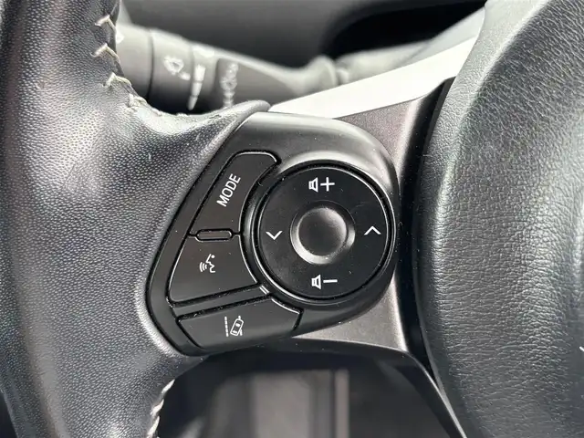トヨタ プリウス ＰＨＶ S GRスポーツ 大分県 2019(平31)年 11.7万km アティチュードブラックマイカ ・純正ナビ(BT.USB.AUX)/・フルセグテレビ/・バックカメラ/・プリクラッシュセーフティ/・AC100V/・レーダークルーズコントロール/・ETC 2.0/・ドライブレコーダー/・テレビキャンセラー/・前席シートヒーター/・ハーフレザーシート/・オートハイビーム/・オートライト/・ステアリングリモコン/・スマートキー/・プッシュスタート/・GRフロアマット