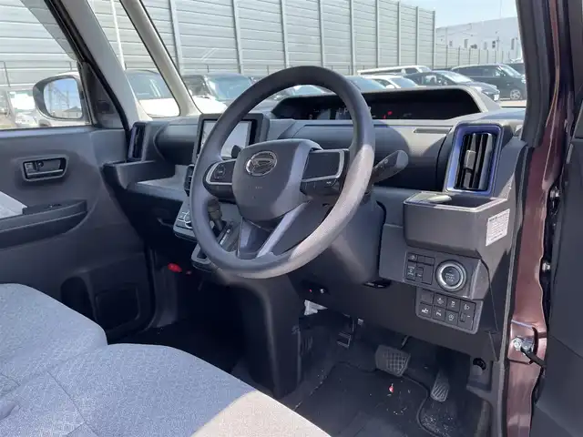 ダイハツ タント X 滋賀県 2022(令4)年 1.8万km プラムブラウンクリスタルマイカ 社外ナビ/Bluetooth/バックカメラ/片側パワースライドドア/ETC/スマートアシスト/・衝突回避支援ブレーキ機能/・衝突警報機能/・ブレーキ制御付呉発進抑制機能/・車線逸脱抑制制御機能/・車線逸脱警報機能/・路側逸脱警報機能/・ふらつき警報/・標識認識機能/LEDヘッドライト/オートライト/D/N席シートヒーター /プッシュスタート /スマートキー/スペアキー