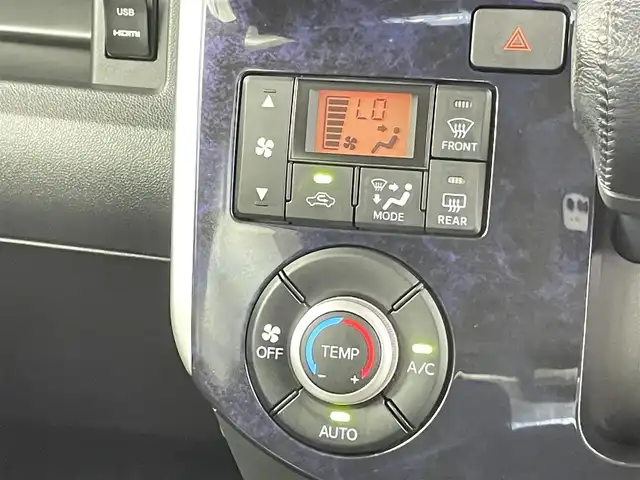 ダイハツ タント カスタムRS トップED LTD SAⅢ 千葉県 2018(平30)年 3.2万km ディープブルークリスタルマイカ スマートアシストIII/衝突軽減ブレーキ/車線逸脱警報機能/誤発進抑制装置/先行車発進お知らせ機能/純正8型ナビ(NSZP-X68D)（CD/DVD/SD/Bluetooth/USB/HDMI）/全方位モニター/フルセグTV/両側電動スライド/シートヒーター/横滑り防止機能/ETC/オートライト/オートハイビーム/LEDライト/フォグライト/ステアリングスイッチ/純正15インチアルミホイール/純正フロアマット