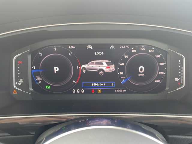 フォルクスワーゲン ティグアン TDI 4モーション Rライン 鳥取県 2020(令2)年 5.1万km オリックスホワイトパールエフェクト ワンオーナー/ディーラー車/オールモード4WD/ハーフレザーシート/スマートキーx２個/パワーテールゲート/バーチャルコックピット/グロスブラック19AW/全方位カメラ/メーカーナビゲーション/プリクラッシュセーフティ/ブラインドスポットモニタリング/レーンデパーチャーアラート/インテリジェントソナー/レーダークルーズコントロール/ドライブレコーダー/LEDヘッドライト/LEDフォグライト/前席シートヒーター/パドルシフト/オーバーヘッドコンソール/フルセグ・Bluetooth/ビルトインETC/保証書・取説
