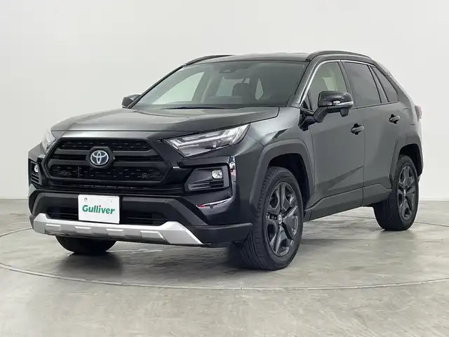トヨタ ＲＡＶ４ ハイブリッド アドベンチャー 群馬県 2024(令6)年 1.9万km アティチュードブラックマイカ 純正１０．５型ナビ　ブラインドスポットモニター　デジタルインナーミラー　バックカメラ　アダプティブクルーズコントロール　シートベンチレーション　シートヒーター　ドライブレコーダー　ＥＴＣ２．０　禁煙車