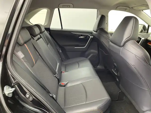 トヨタ ＲＡＶ４ ハイブリッド アドベンチャー 群馬県 2024(令6)年 1.9万km アティチュードブラックマイカ 純正１０．５型ナビ　ブラインドスポットモニター　デジタルインナーミラー　バックカメラ　アダプティブクルーズコントロール　シートベンチレーション　シートヒーター　ドライブレコーダー　ＥＴＣ２．０　禁煙車
