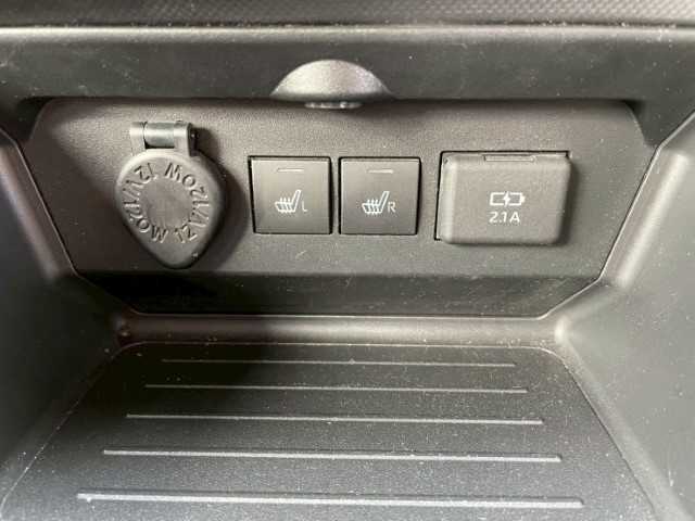 トヨタ ライズ Z 岩手県 2020(令2)年 4.5万km ブラックマイカメタリック 4WD/ETC2.0/純正メモリーナビ（CD/DVD/BT)/バックカメラ/フルセグ/純正ドラレコ（F）/純正17AW/LEDヘッドライト/シートヒーター/BMS/ウインドシールドデアイサー