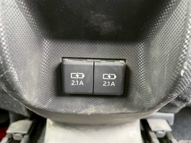 トヨタ ライズ Z 岩手県 2020(令2)年 4.5万km ブラックマイカメタリック 4WD/ETC2.0/純正メモリーナビ（CD/DVD/BT)/バックカメラ/フルセグ/純正ドラレコ（F）/純正17AW/LEDヘッドライト/シートヒーター/BMS/ウインドシールドデアイサー