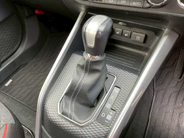 トヨタ ライズ Z 岩手県 2020(令2)年 4.5万km ブラックマイカメタリック 4WD/ETC2.0/純正メモリーナビ（CD/DVD/BT)/バックカメラ/フルセグ/純正ドラレコ（F）/純正17AW/LEDヘッドライト/シートヒーター/BMS/ウインドシールドデアイサー