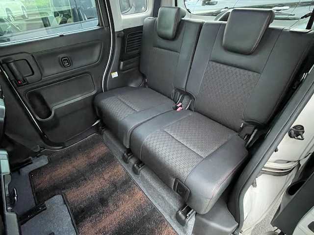 スズキ スペーシア カスタム HYBRID XS ターボ 静岡県 2018(平30)年 5万km ピュアホワイトP 純正ナビCN-RZ83/【CD・ＤＶＤ・フルセグ・ＢＴ・ｉｐｏｄ・USB】/前後ドライブレコーダー/ＥＴＣ/両側パワースライドドア/コーナーセンサー/ヘッドアップディスプレイ/運転席シートヒーター/横滑り防止/アイドリングストップ/ハーフレザーシート/純正フロアマット/純正１５インチAW/オートライト/LEDヘッドライト/スマートキー/プッシュスタート/取扱説明書