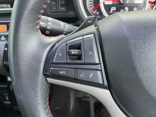 スズキ スペーシア カスタム HYBRID XS ターボ 静岡県 2018(平30)年 5万km ピュアホワイトP 純正ナビCN-RZ83/【CD・ＤＶＤ・フルセグ・ＢＴ・ｉｐｏｄ・USB】/前後ドライブレコーダー/ＥＴＣ/両側パワースライドドア/コーナーセンサー/ヘッドアップディスプレイ/運転席シートヒーター/横滑り防止/アイドリングストップ/ハーフレザーシート/純正フロアマット/純正１５インチAW/オートライト/LEDヘッドライト/スマートキー/プッシュスタート/取扱説明書