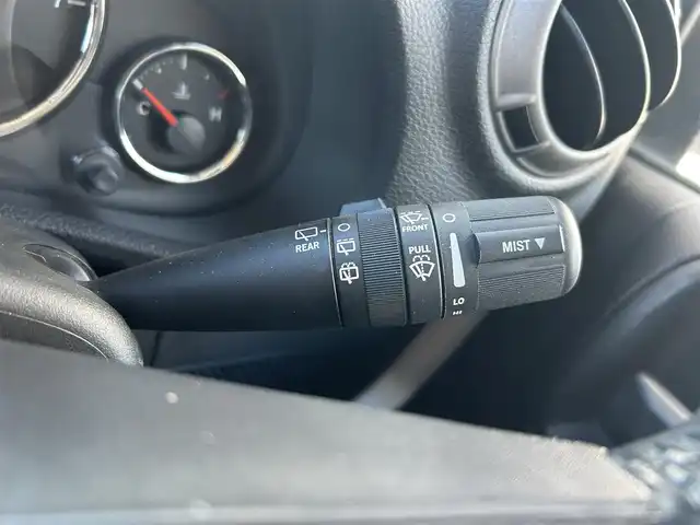 クライスラー・ジープ ジープ ラングラー アンリミテッド スポーツ 愛知県 2016(平28)年 11.5万km 白 ４ＷＤ　社外ナビ　フルセグＴＶ　ＤＶＤ再生　Ｂｌｕｅｔｏｏｔｈ接続　サイド　バックカメラ　デジタルミラー　ドラレコ　ＥＴＣ　クルコン　ダウンヒルアシスト　横滑り防止　背面タイヤ　前後フォグランプ