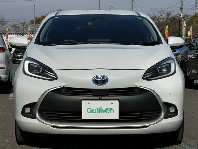 トヨタ アクア G 道央・札幌 2023(令5)年 4.1万km プラチナホワイトパールマイカ ４WD/純正メモリーナビ/AM/FM/BT/コンフォートパッケージ/トヨタセーフティセンス/衝突被害軽減ブレーキ/横滑り防止装置/レーダークルーズコントロール/レーンキープアシスト/クリアランスソナー/ブラインドスポットモニター/バックカメラ/サイドカメラ/フロントカメラ/全方位カメラ/アラウンドビューモニター/ビルトインETC/アイドリングストップ/DRIVEMODE/EVMODE/前席シートヒーター/革巻きステアリング/ステアリングリモコン/ハンドルヒーター/AC100V/プッシュスタート/スマートキー/LEDヘッドライト/オートライト/オートマチックハイビーム/フォグランプ/ヘッドライトレベライザー/電動格納ミラー/ヒーテッドドアミラー/ウィンカーミラー/純正フロアマット/ドアバイザー