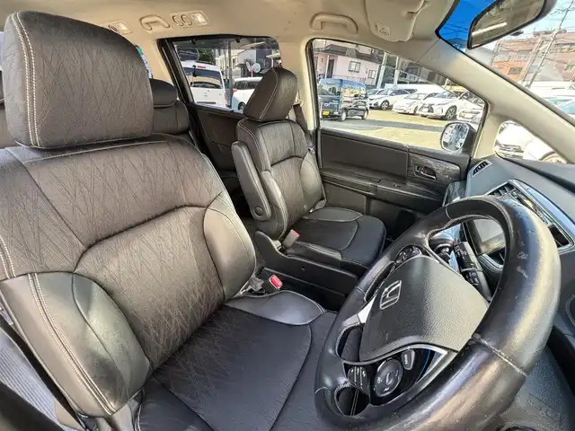 ホンダ オデッセイ アブソルート EX 熊本県 2014(平26)年 10.5万km ホワイトオーキッドパール 純正ナビ/【フルセグTV/Bluetooth/CD/DVD】/全方囲カメラ/バックカメラ/後席用モニター/両側パワースライドドア/クルーズコントロール/パドルシフト/アイドリングストップ/ビルトインETC/HDMI/社外18インチAW【RAYS】/TEIN車高調/電動格納ミラー/プッシュスタート/ステアリングスイッチ/本革巻きステアリング/純正フロアマット/純正ドアバイザー/横滑り防止/盗難防止装置/保証書/取扱説明書