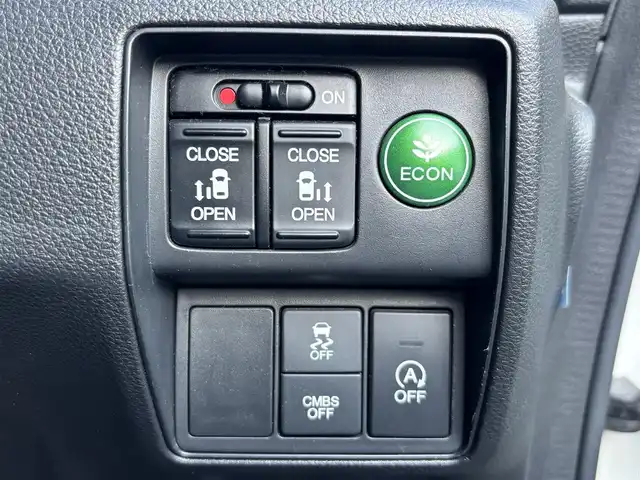 ホンダ オデッセイ アブソルート EX 熊本県 2014(平26)年 10.5万km ホワイトオーキッドパール 純正ナビ/【フルセグTV/Bluetooth/CD/DVD】/全方囲カメラ/バックカメラ/後席用モニター/両側パワースライドドア/クルーズコントロール/パドルシフト/アイドリングストップ/ビルトインETC/HDMI/社外18インチAW【RAYS】/TEIN車高調/電動格納ミラー/プッシュスタート/ステアリングスイッチ/本革巻きステアリング/純正フロアマット/純正ドアバイザー/横滑り防止/盗難防止装置/保証書/取扱説明書