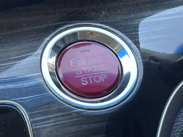 ホンダ オデッセイ アブソルート EX 大阪府 2014(平26)年 10.5万km ホワイトオーキッドパール (株)IDOMが運営する【じしゃロン東大阪店】の自社ローン専用車両になりますこちらは現金またはオートローンご利用時の価格です。自社ローンご希望の方は別途その旨お申付け下さい/社外18インチAW【RAYS】/TEIN車高調/社外フロントグリル/純正インターナビ/【フルセグTV/Bluetooth/CD/DVD】/全方囲カメラ/バックカメラ/後席用フリップダウンモニター/LEDへッドライト/両側パワースライドドア/クルーズコントロール/パドルシフト/アイドリングストップ/ビルトインETC/HDMI/電動格納ミラー/プッシュスタート＆スマートキー/ステアリングスイッチ/本革巻きステアリング/純正フロアマット/純正ドアバイザー/横滑り防止/盗難防止装置/取説（車両・ナビ）＆保証書/スペアスマートキー