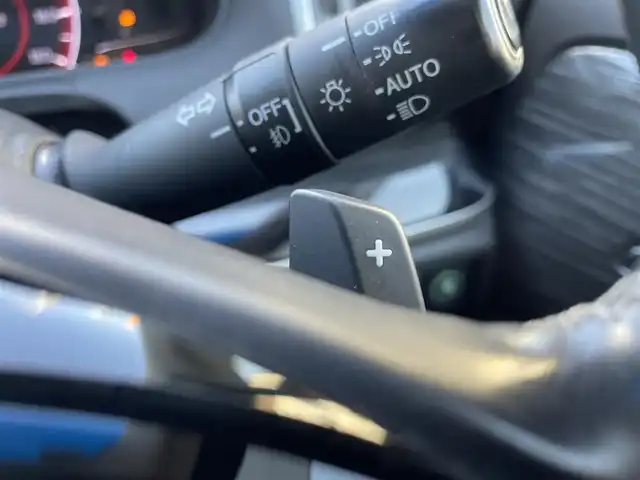 ホンダ オデッセイ アブソルート EX 大阪府 2014(平26)年 10.5万km ホワイトオーキッドパール (株)IDOMが運営する【じしゃロン東大阪店】の自社ローン専用車両になりますこちらは現金またはオートローンご利用時の価格です。自社ローンご希望の方は別途その旨お申付け下さい/社外18インチAW【RAYS】/TEIN車高調/社外フロントグリル/純正インターナビ/【フルセグTV/Bluetooth/CD/DVD】/全方囲カメラ/バックカメラ/後席用フリップダウンモニター/LEDへッドライト/両側パワースライドドア/クルーズコントロール/パドルシフト/アイドリングストップ/ビルトインETC/HDMI/電動格納ミラー/プッシュスタート＆スマートキー/ステアリングスイッチ/本革巻きステアリング/純正フロアマット/純正ドアバイザー/横滑り防止/盗難防止装置/取説（車両・ナビ）＆保証書/スペアスマートキー