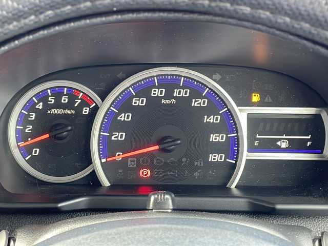 トヨタ ルーミー カスタムG 新潟県 2018(平30)年 6.8万km レーザーブルークリスタルシャイン 純正9インチナビ/(Bluetooth/AM/FM/CD/DVD)/フルセグTV/レーダークルーズコントロール/両側パワースライドドア/衝突軽減システム/バックカメラ/4WD/LEDヘッドライト/純正AW付タイヤ/純正フロアマット/コーナーセンサー/ETC/ステアリングスイッチ/レザー調シートカバー