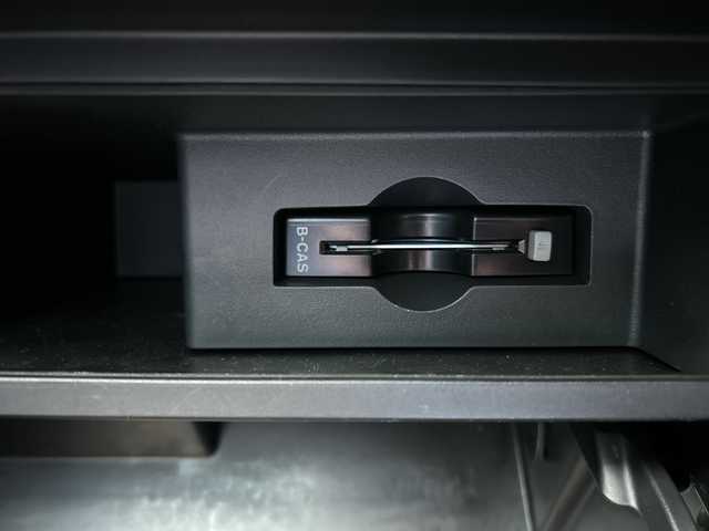 日産 セレナ ハイウェイスター VエアロセレHDD 群馬県 2010(平22)年 12.2万km ダイヤモンドシルバー 純正HDDナビ/（CD/DVD/AUX）/フルセグTV/バックカメラ/両側パワースライドドア/AC100V/スマートキー/電動格納ミラー/純正AW/HID/FOG/オートライト/保証書/取説/スペアキー