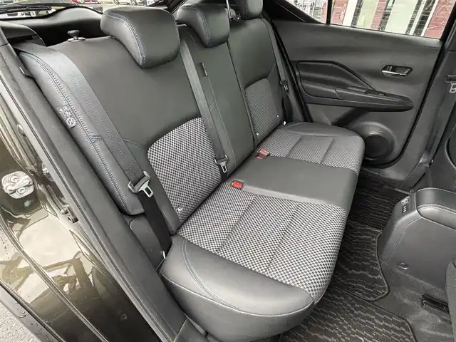 日産 キックス X 宮城県 2020(令2)年 5万km チタニウムカーキ 登録時走行距離50097km/純正ナビ/フルセグTV/CD/DVD/Bluetooth/デジタルインナーミラー/プッシュスタート/スマートキー/全方位カメラ/ドライブレコーダー/純正アルミホイール/衝突軽減ブレーキ/純正フロアマット/コーナーセンサー