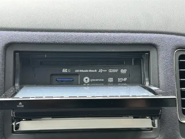 ホンダ ヴェゼル RS ホンダセンシング 佐賀県 2016(平28)年 7.3万km ホワイトオーキッドパール ワンオーナー/ホンダセンシング/レーダークルーズコントロール/純正9インチナビ/・バックカメラ/・フルセグTV/BT/CD/DVD/ハーフレザーシート/シートヒーター/純正18インチAW/革巻きステアリング/パドルシフト/電動パーキングスイッチ/LEDライト/フォグランプ/オートライト/ETC/電動格納ミラー/アイドリングストップ/ドアバイザー/スペアキー×1/取扱説明書/保証書
