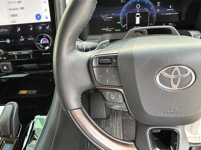 トヨタ アルファードハイブリット Z 愛知県 2023(令5)年 2.8万km プラチナホワイトパールマイカ ワンオーナー/純ディスプレイナビテレビ/純フリップダウンモニター/パノラマビューカメラ/サンルーフ/クロレザーシート/デジタルインナーミラー/ヘッドアップディスプレイ/ワイヤレス充電/前後ドライブレコーダー/ETC2.0/スペアタイヤ/トヨタチームメイト/トヨタセーフティセンス/純18インチAW/新車保証書/スペアキー