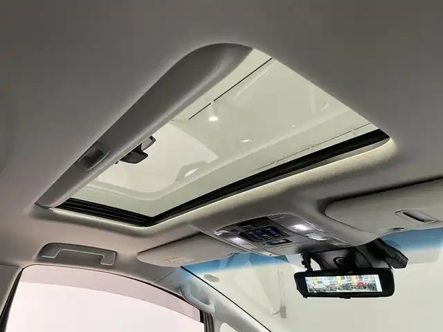 トヨタ アルファードハイブリット SR 宮城県 2019(令1)年 5.1万km ダークレッドマイカメタリック 4WD/ツインムーンルーフ/JBLサウンドシステム/後席モニター/デジタルインナーミラー/トヨタセーフティセンス/・プリクラッシュセーフティ/・レーントレーシングアシスト/・レーダークルーズコントロール/・ロードサインアシスト/・オートマチックハイビーム/純正ナビ/・アラウンドビューモニター/・Bluetooth/CD/・フルセグTV/・USB入力端子/ブラインドスポットモニター/前後コーナーセンサー/リヤクロストラフィックアラート/オートブレーキホールド/電子パーキング/前後ドライブレコーダー/LED2.0/電動リアゲート/革巻きステアリングウッドコンビ/レザーシート/・シートメモリー(運転席)/・シートベンチレーション(運転席・助手席)/・シートヒーター（運転席/助手席）/・オットマン（助手席・2列目）/AC100V充電/LEDヘッドライト/・オートライト/・フォグランプ/純正アルミホイール/純正フロアマット