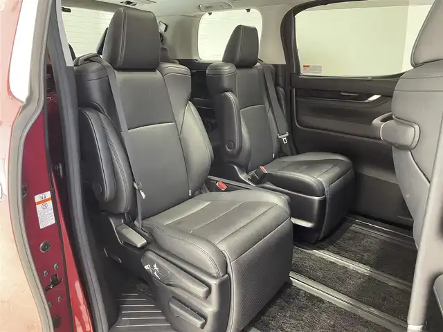 トヨタ アルファードハイブリット SR 宮城県 2019(令1)年 5.1万km ダークレッドマイカメタリック 4WD/ツインムーンルーフ/JBLサウンドシステム/後席モニター/デジタルインナーミラー/トヨタセーフティセンス/・プリクラッシュセーフティ/・レーントレーシングアシスト/・レーダークルーズコントロール/・ロードサインアシスト/・オートマチックハイビーム/純正ナビ/・アラウンドビューモニター/・Bluetooth/CD/・フルセグTV/・USB入力端子/ブラインドスポットモニター/前後コーナーセンサー/リヤクロストラフィックアラート/オートブレーキホールド/電子パーキング/前後ドライブレコーダー/LED2.0/電動リアゲート/革巻きステアリングウッドコンビ/レザーシート/・シートメモリー(運転席)/・シートベンチレーション(運転席・助手席)/・シートヒーター（運転席/助手席）/・オットマン（助手席・2列目）/AC100V充電/LEDヘッドライト/・オートライト/・フォグランプ/純正アルミホイール/純正フロアマット