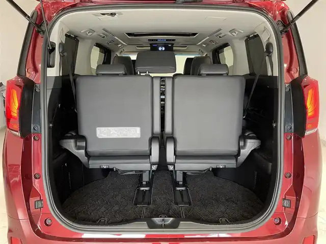 トヨタ アルファードハイブリット SR 宮城県 2019(令1)年 5.1万km ダークレッドマイカメタリック 4WD/ツインムーンルーフ/JBLサウンドシステム/後席モニター/デジタルインナーミラー/トヨタセーフティセンス/・プリクラッシュセーフティ/・レーントレーシングアシスト/・レーダークルーズコントロール/・ロードサインアシスト/・オートマチックハイビーム/純正ナビ/・アラウンドビューモニター/・Bluetooth/CD/・フルセグTV/・USB入力端子/ブラインドスポットモニター/前後コーナーセンサー/リヤクロストラフィックアラート/オートブレーキホールド/電子パーキング/前後ドライブレコーダー/LED2.0/電動リアゲート/革巻きステアリングウッドコンビ/レザーシート/・シートメモリー(運転席)/・シートベンチレーション(運転席・助手席)/・シートヒーター（運転席/助手席）/・オットマン（助手席・2列目）/AC100V充電/LEDヘッドライト/・オートライト/・フォグランプ/純正アルミホイール/純正フロアマット