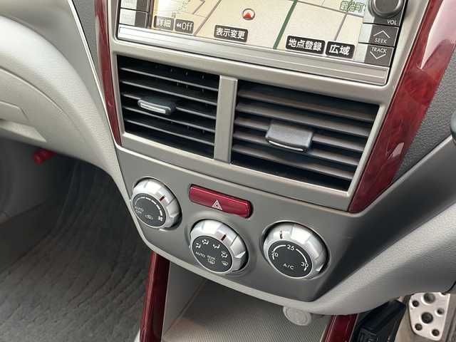 スバル フォレスター 2．0XT プラチナセレクション 岩手県 2008(平20)年 15.6万km サテンホワイトパール サンルーフ　エンジンスターター　純正ＨＤＤナビ　バックカメラ　ＣＤ／ＤＶＤ再生　ＥＴＣ　運転席パワーシート　シートヒーター　ＨＩＤヘッドライト　ドアバイザー　スマートキー　フロントフォグ　１８ＡＷ