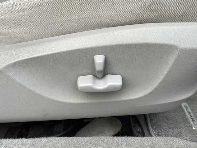 スバル フォレスター 2．0XT プラチナセレクション 岩手県 2008(平20)年 15.6万km サテンホワイトパール サンルーフ　エンジンスターター　純正ＨＤＤナビ　バックカメラ　ＣＤ／ＤＶＤ再生　ＥＴＣ　運転席パワーシート　シートヒーター　ＨＩＤヘッドライト　ドアバイザー　スマートキー　フロントフォグ　１８ＡＷ