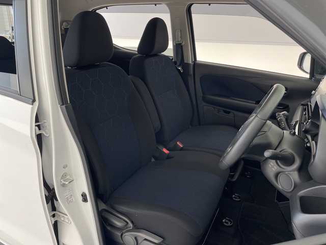 三菱 ｅＫクロス T 愛知県 2019(令1)年 4.7万km シルキーホワイト プロパイロット/純正9型ナビ/全方位カメラ/クルーズコントロール/シートヒーター/バックカメラ/コーナーセンサー/インテリジェントミラー/純正アルミホイール/LEDヘッドライト/オートライト/ドライブレコーダー/衝突軽減システム/フルセグ/CD DVD/Bluetooth/ステアリングスイッチ/スマートキー/プッシュスタート