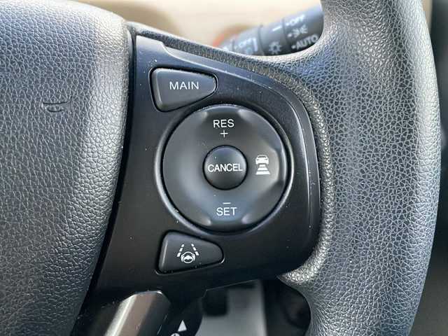 ホンダ フリード ハイブリット G ホンダセンシング 山形県 2018(平30)年 8.6万km ブルーホライゾンM 禁煙車/ホンダセンシング/・衝突軽減ブレーキ（ＣＭＢＳ）/・路外逸脱抑制機能/・先行車発進お知らせ機能/・アダプティブクルーズコントロール（ＡＣＣ）/・レーンキープアシスト（ＬＫＡＳ）/・標識認識機能/車両接近通報装置/両側パワースライドドア/純正ナビ(ＡＭ/FM/TV/BT)/純正ドライブレコーダー/ビルトインＥＴＣ/横滑り防止装置/ワイパーデアイサー